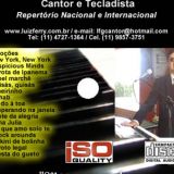 Luiz Ferry cantor e tecladista para casamentos e f