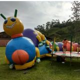 Bombando Brinque locação de Brinquedos