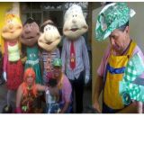 Tio Feliciano e seus bonecos