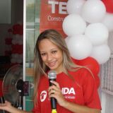 Locutora/Apresentadora Jéssica Ravena
