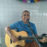 Música voz e violão .