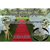 Locação de materiais diversos para decoração.