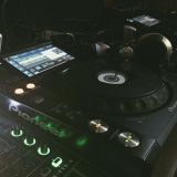 Curso de DJ e Produção Musical Sjc-synth DJ Escola