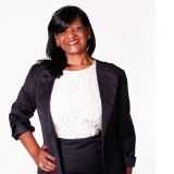 Celebrante Sheila Borges