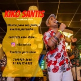 Kiko Santis voz, violão e percuteria
