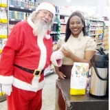 papai noel ação promocional de natal pdv, loja