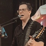 Pop e Rock ao Vivo: Voz, Guitarra e vs (santos-sp)