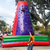 Alugar Escalada Inflável em Curitiba