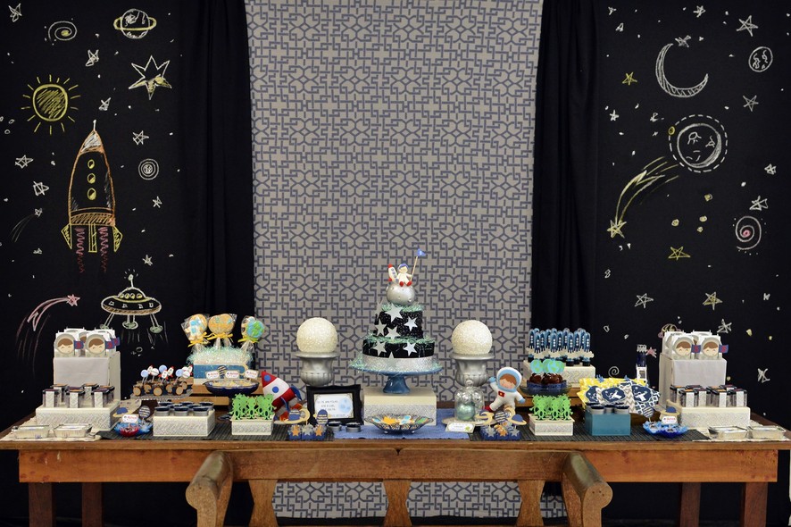Temas de eventos incríveis: Festa no espaço