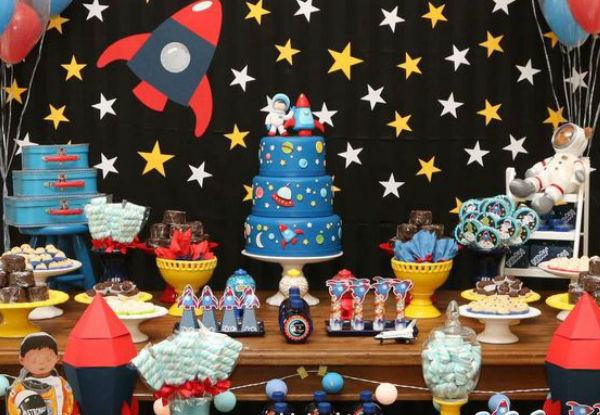 Temas de eventos incríveis: Festa no espaço