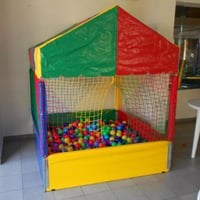 Piscina de bolinha 1,50x1,50 metros
