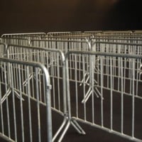 Grades de contenção de publico 2,00m x 1,20m