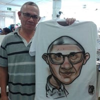 Caricaturas ao vivo em camisetas para festas eventos, casamentos, e aniversários.