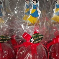 MAÇÃ RECHEADA DE JUJUBAS 