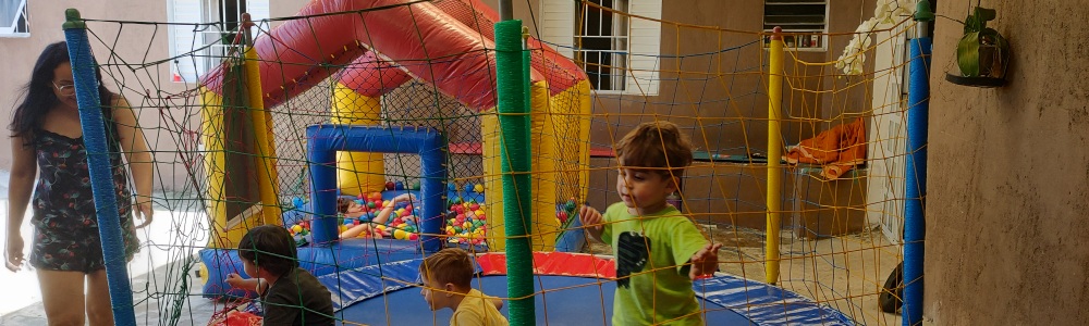 Locação de brinquedos Para Ferraz e Região!