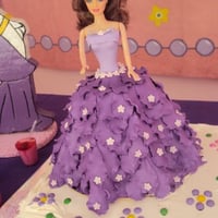 Boneca barbie topo de bolo
