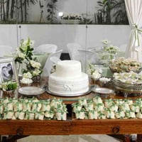 Mesa Bem-casados e Bolo