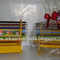 CADEIRINHA PORTA LÁPIS(TODOS OS TEMAS E CORES)