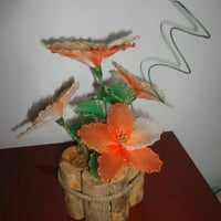 arranjo flora em meia de seda