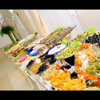 mesa de saladas