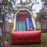 B1 diversões http://www.b1diversoes.com/