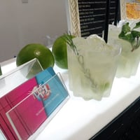 Caipirinha e Caipiroska de Limão para os convidados mais exigentes.