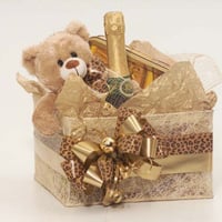 KIT COM VINHO,PELUCIA E FLORES