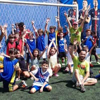 Também temos equipe para fazer aquele futebol com a garotada!!!