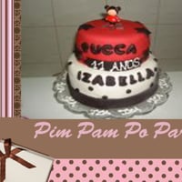 Bolos em pasta americana