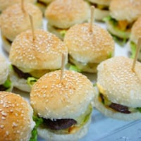 mini hamburguinho