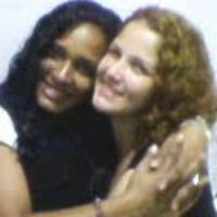 Sócias e irmãs Adriana e Livea