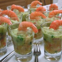 Creme de camarão com guacamole