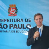 Carlos Mello apresentou diversas inaugurações de CEUs para a prefeitura de São Paulo