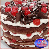 Naked cake (com sabores de tortas tradicionais)