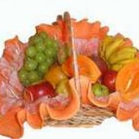 Cesta de Frutas e Flores