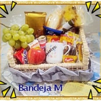 Bandeja de Café da Manhã de Aniversariante