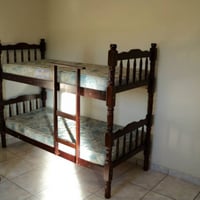 Apartamento com 03 dormitórios com acomodação p/ 20 pessoas