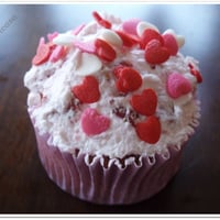 Cupcake de Morango com Chantilly