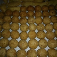 bolinha de calabresa