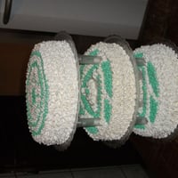 Bolo de 2 Andares Verde e Branco