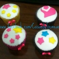 Cupcakes Personalizados com Pasta Americana
