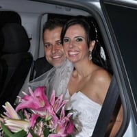 Olha os nossos noivinhos felizes ai!!
