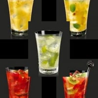 Caipirinhas tradicionais e de frutas