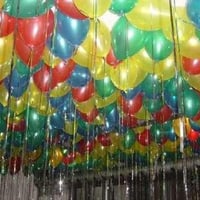 bolas no teto chuva