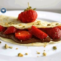 Crepe morango e chocolate