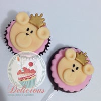 Pirulito de chocolate e mini-cupcake personalizado.
(Fazemos qualquer tema! Personalize os doces da