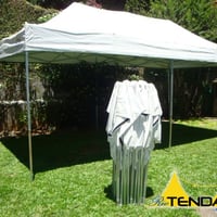 Tenda 6x3 Sanfonada de montagem rápida. Acesse nosso site para mais fotos.