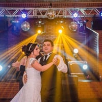 Casamentos, Aniversários, 15 Anos, Formaturas, Som Iluminação, Dj em Jaraguá do Sul.