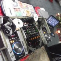 EQUIPAMENTO DO DJ