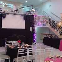 O DJ HAROLDO oferece uma estrutura completa para o seu evento!
